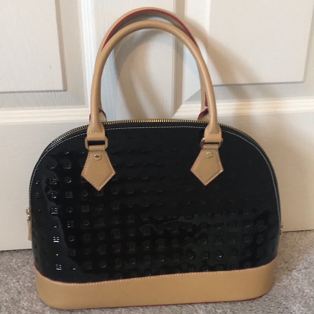 Arcadia Pocketbook